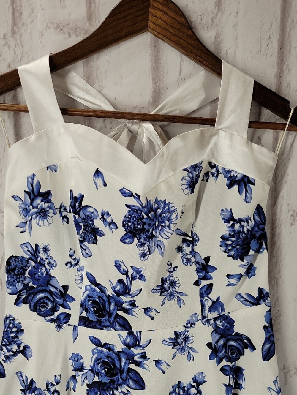 White Midi Dress with Blue Floral Print and Sweetheart Bodice - Picture 3 of 7